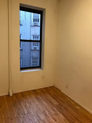 Rented by Bond New York | media 7