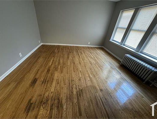 2nd image of 230 N Pine Ave