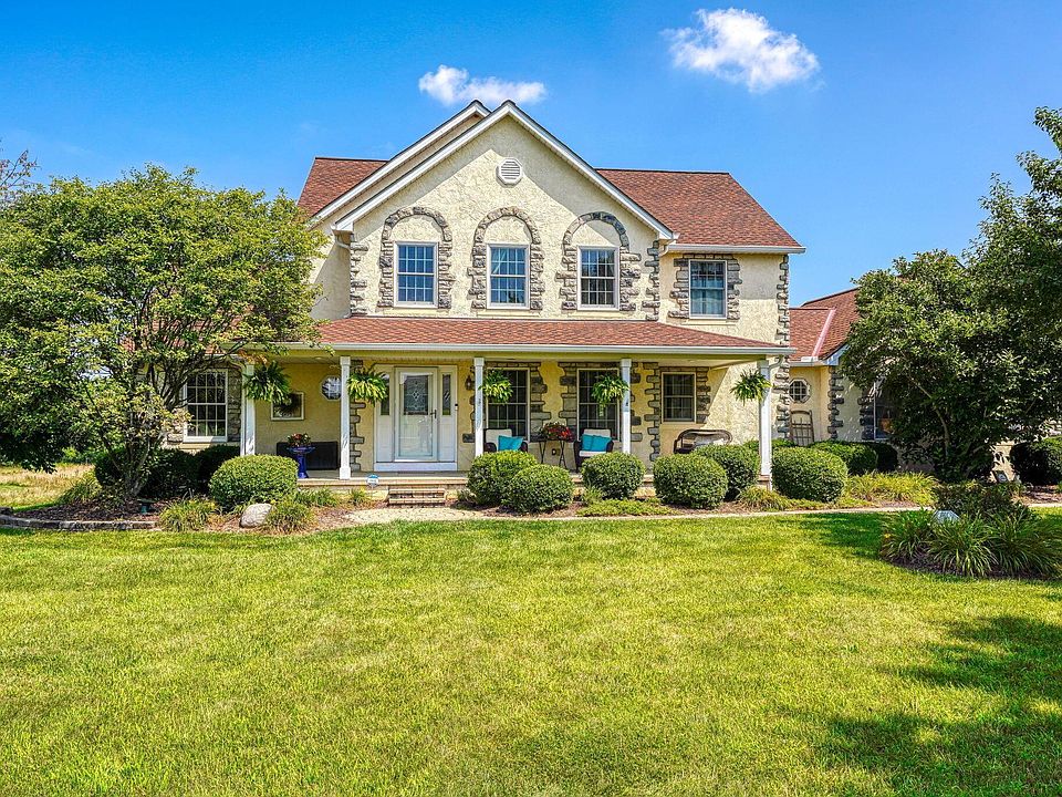 1st image of 1900 E Audubon Blvd NW