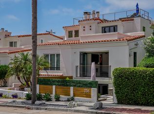 (Undisclosed Address), La Jolla, CA 92037