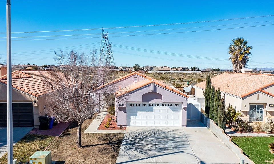 1st image of 13566 Monterey Way