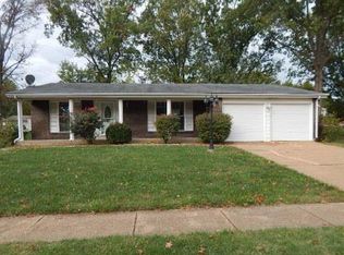 5463 Bradbury Dr, Saint Louis, MO