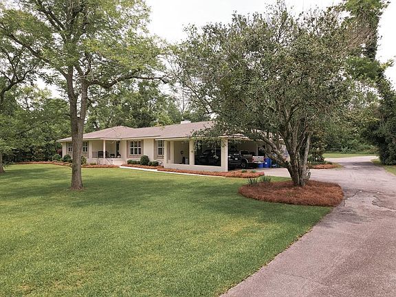2nd image of 318 Eager Rd