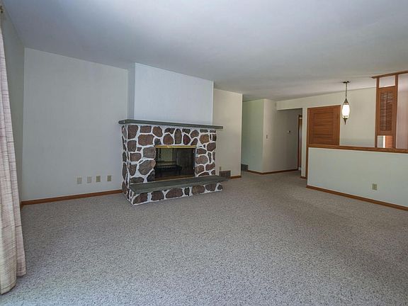 4th image of 13728 W Honey Ln