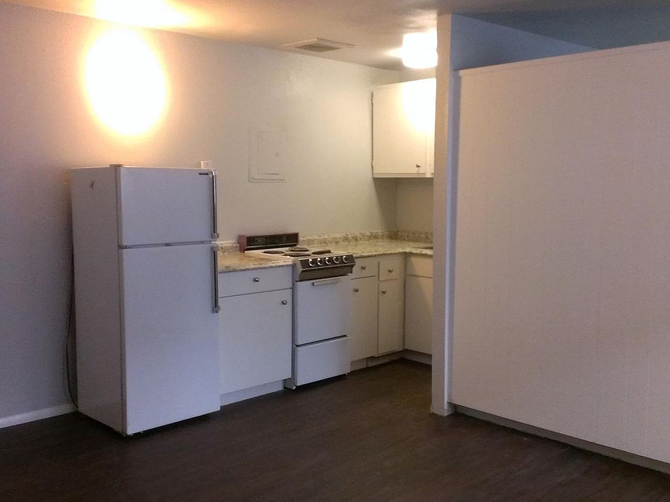 2nd image of 1814 12th Ave APT 1