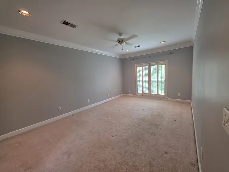 4556 Magnolia Dr — Photo 8
