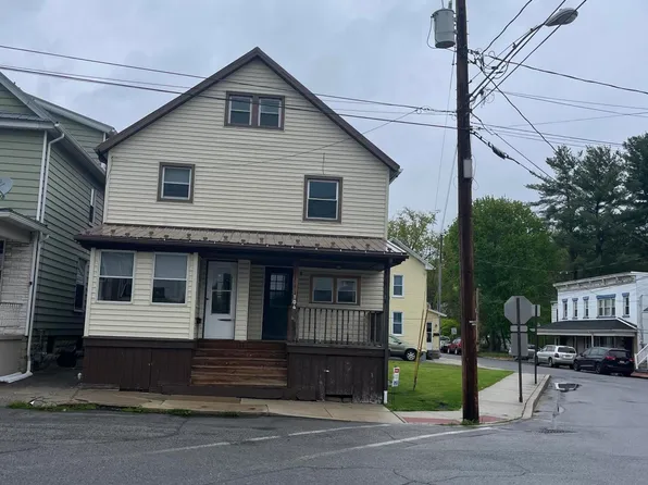 104 7th St, Tyrone, PA 16686