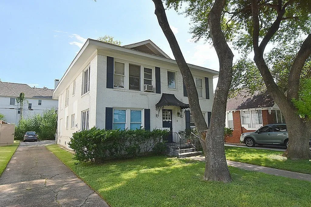 1 bed, 1.0 bath, 2880 sqft, $1,250 — Photo 1