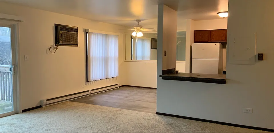 4337 Centennial Ct #4