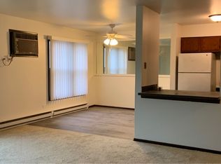 4337 Centennial Ct #4, Gurnee, IL 60031