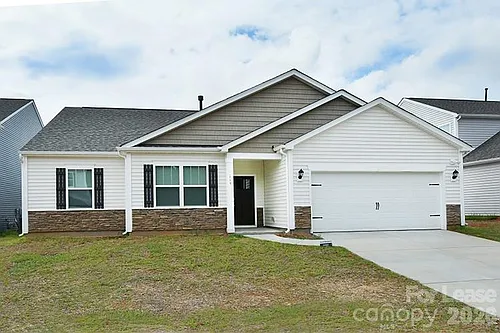 119 Pecan Grove Ln Photo 1