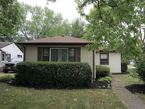 2nd image of 2228 Pierce Ave