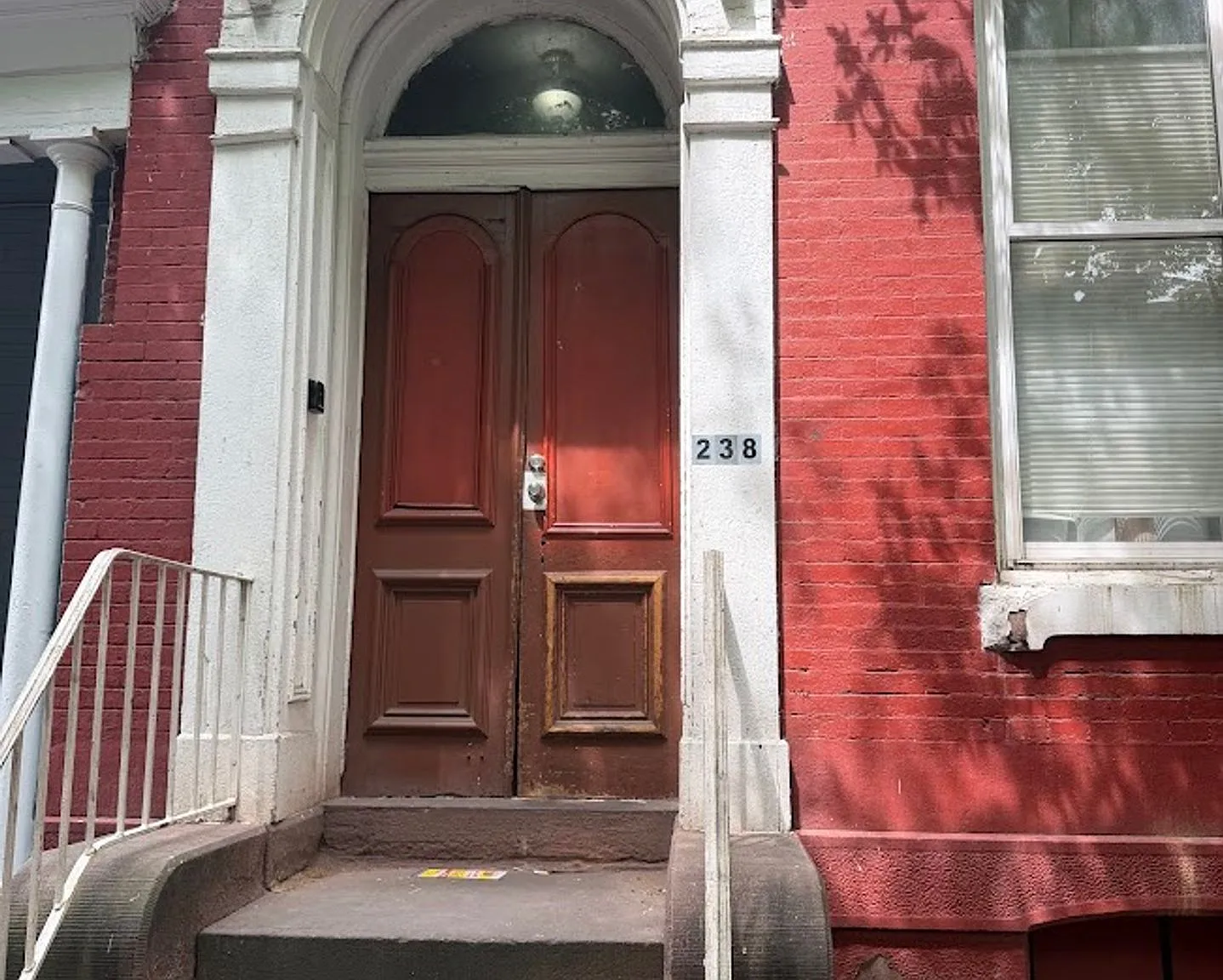 238 S 6th Street — Photo 1