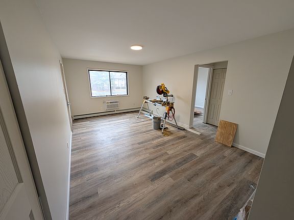 3rd image of 8164 Ralston Ct #B