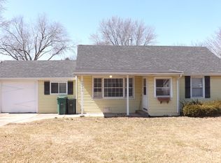 33070 N Indian Ln, Grayslake, IL 60030