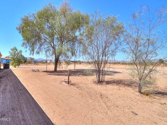 5th image of 1930 N BLADE Drive