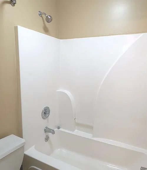 606 Lakeshore Ct — Photo 20