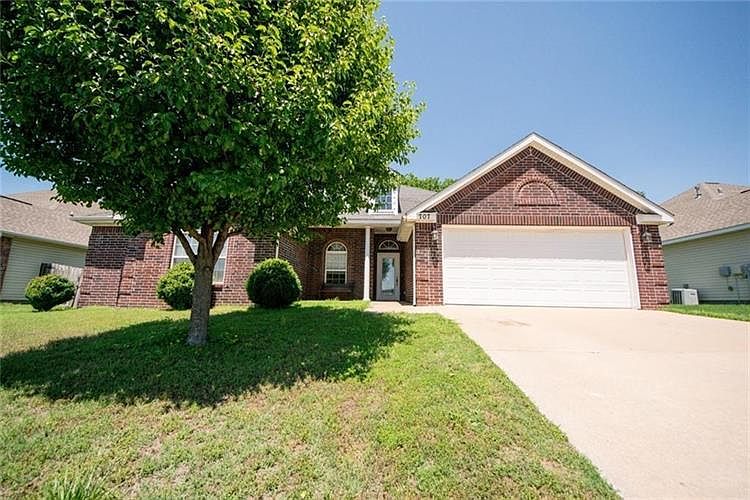 1st image of 707 Maci Ct