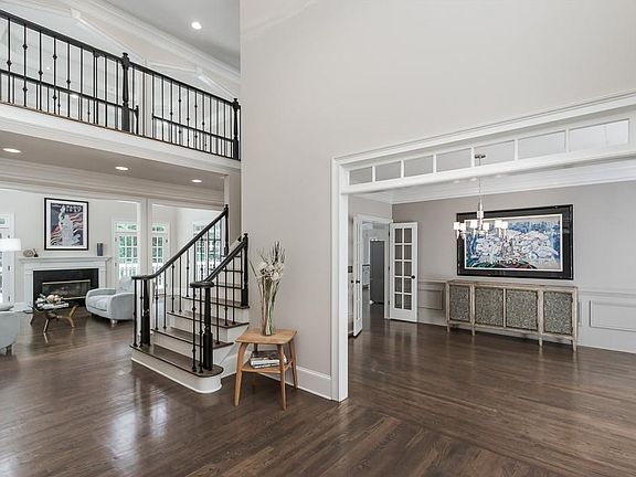4th image of 3740 Redcoat Way