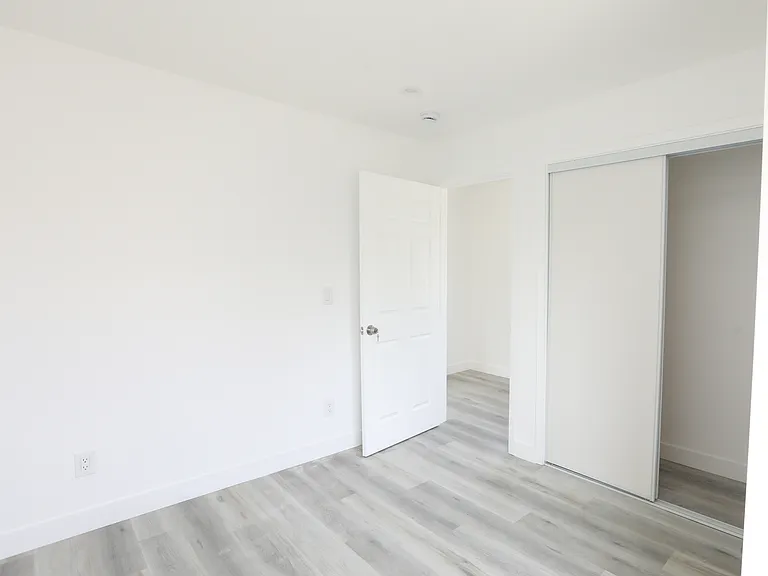 116 N Heliotrope Ave #A — Photo 7