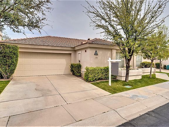3rd image of 7770 E Lakeview Ct