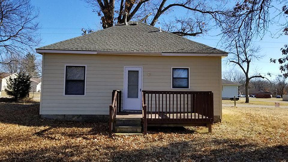 Exterior Back