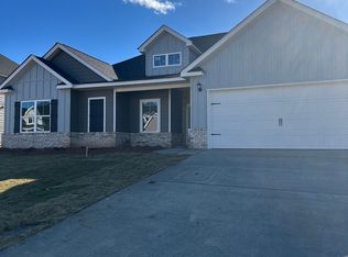 709 Lindsey Brooke Trce, Bonaire, GA