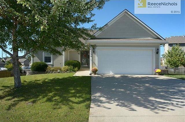 1st image of 1306 NW Honeylocust Ct