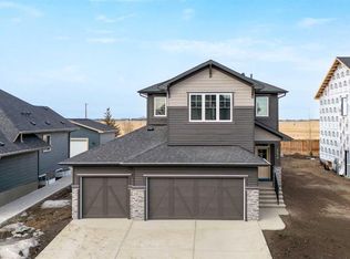 154 S Northern Lights Cres, Langdon, AB T0J1X2