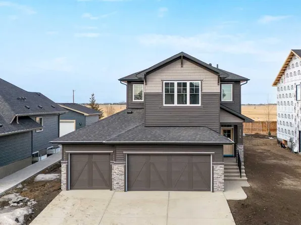 154 S Northern Lights Cres, Langdon, AB T0J 1X2