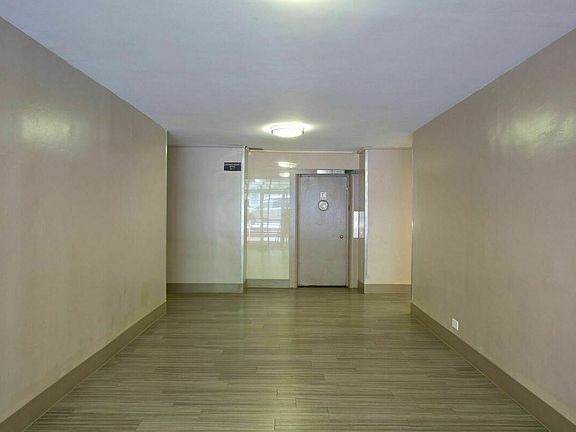 4th image of 845 43rd St APT 6E
