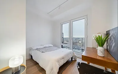 931 Carroll Street, #1520