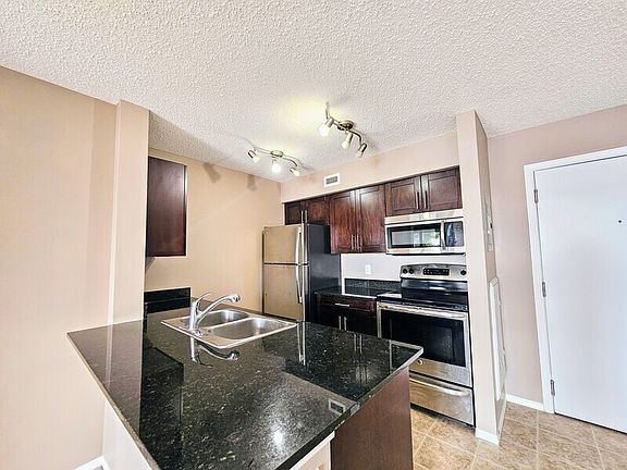 5th image of 12035 22nd Ave SW #204