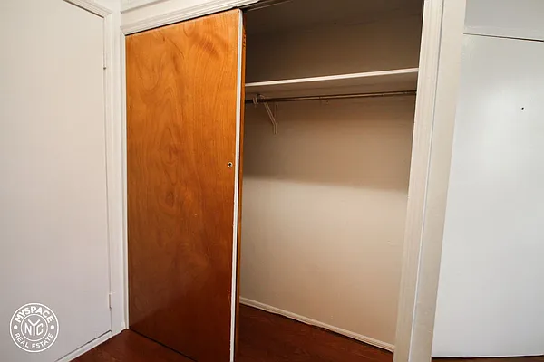 Rented by MySpaceNYC | media 14