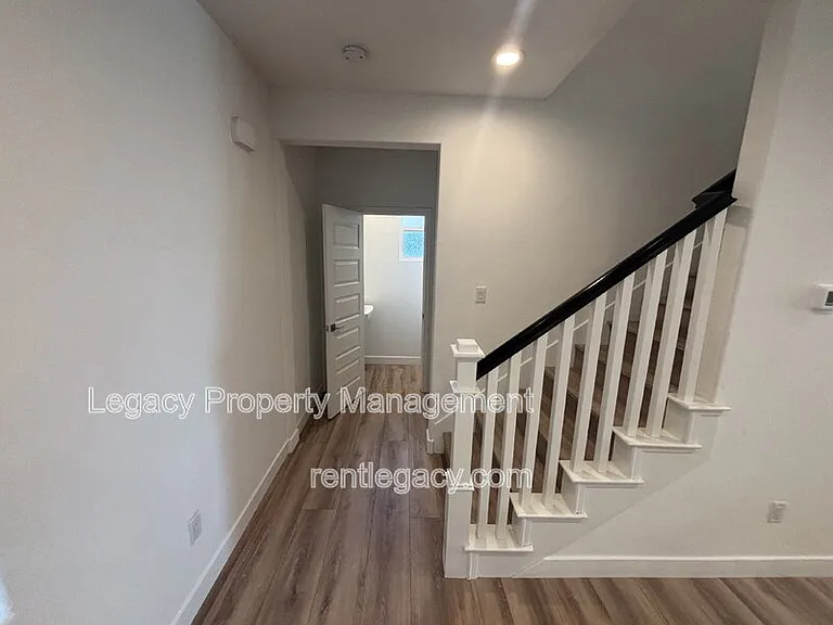 3568 Troy Dalton St — Photo 10