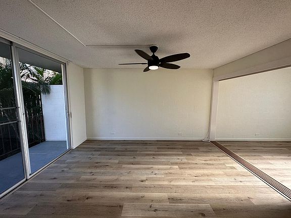 2nd image of 1508 Pensacola St #311