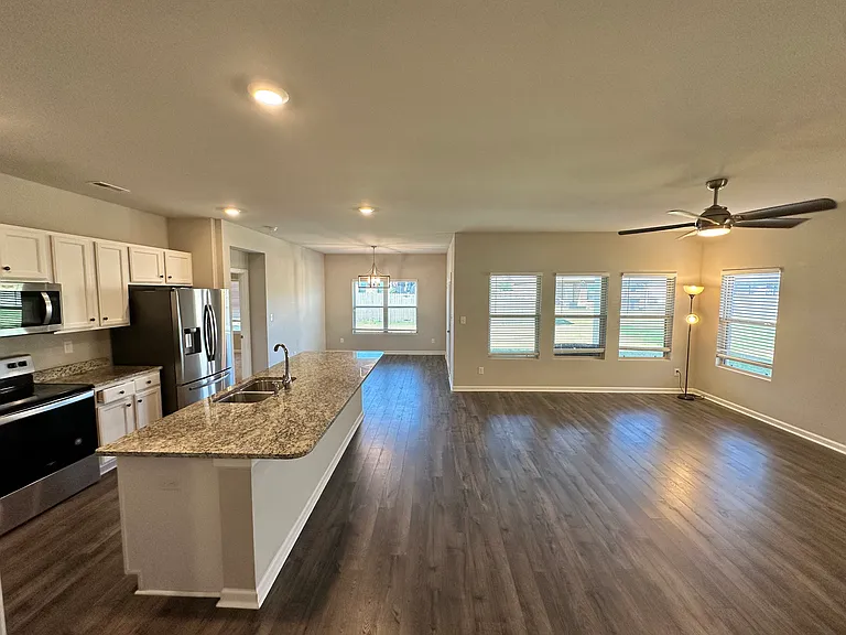29751 Glenrose Way NW — Photo 11
