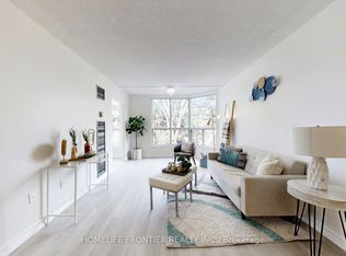 9 Chalmers Rd #306, Richmond Hill, ON L4B 3N3