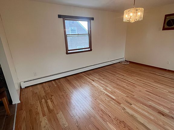 5th image of 13417 Garrett St Floor 2