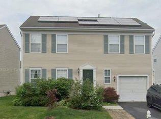25 Fountayne Ln, Lawrence Township, NJ 08648