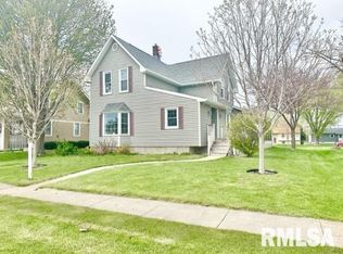334 W Durant St, Walcott, IA 52773