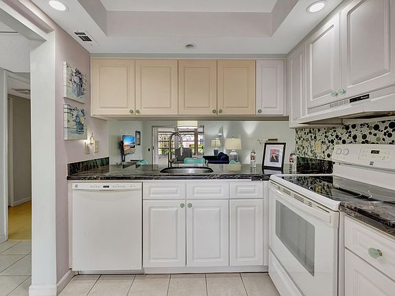 2nd image of 1211 Bahama Bend #C1