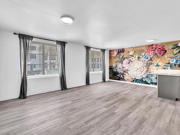 4th image of 1460 Ocean Drive #205