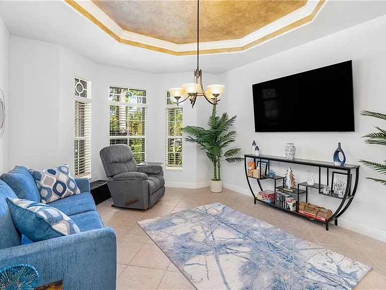 4923 Cerromar Dr — Photo 10