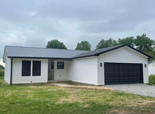 765 S 2nd St, Orleans, IN 47452