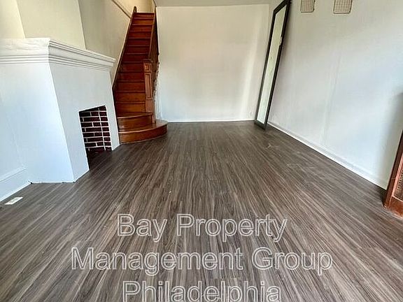 4th image of 224 N 65th St Floor 2