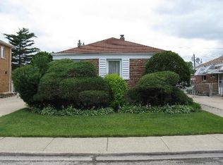 5556 N Odell Ave, Chicago, IL