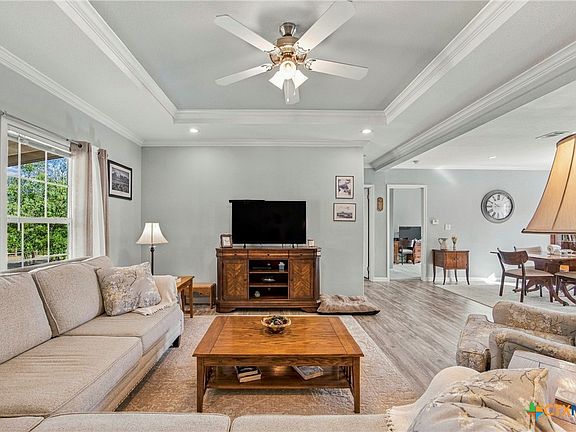 4th image of 119 Fox Ln