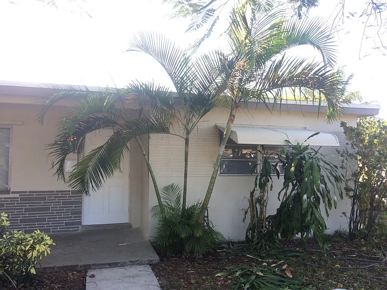 6543 SW 28th St — Photo 13