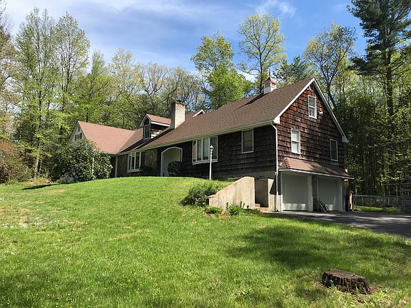 Two car garage under